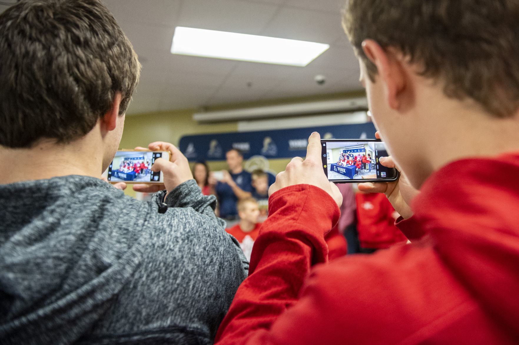 Snodgrass signing day, 12.19